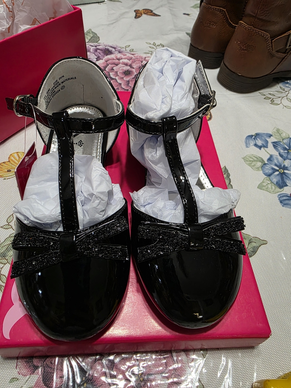 Nina Girls Black Patent T-Strap Dress Shoes with Bow Accent